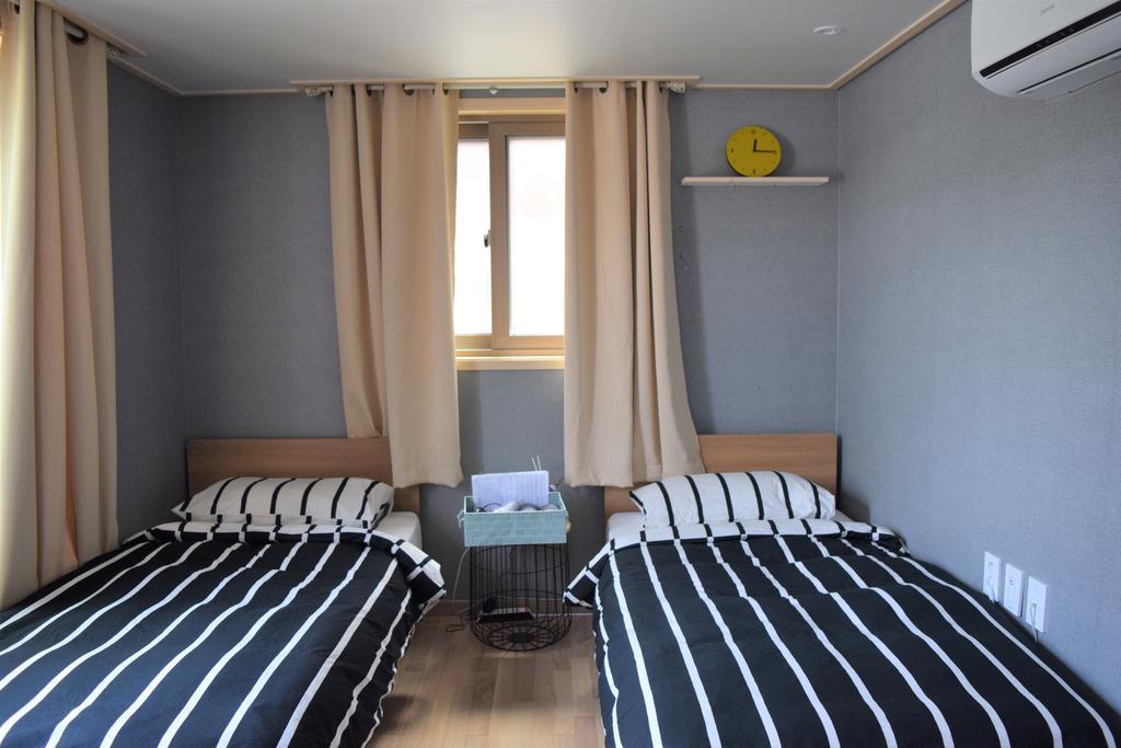Red Stone Guesthouse Seoul Exterior photo